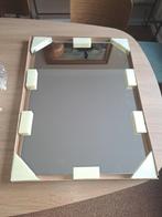 Gloednieuwe badkamerspiegel met afmetingen 70 cm x 50 cm, Huis en Inrichting, Woonaccessoires | Spiegels, Ophalen, Nieuw, Minder dan 100 cm