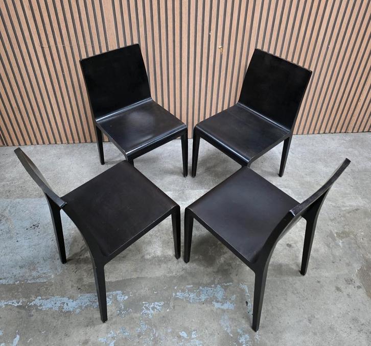51 x Pedrali Young design stoelen hout zwart cafestoelen, Huis en Inrichting, Stoelen, Zo goed als nieuw, Vijf, Zes of meer stoelen