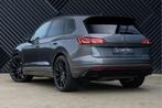 Volkswagen Touareg R 3.0 V6 TSI eHybrid 4M Panodak Puglia Lu, Auto's, Automaat, 12 maanden, Gebruikt, Zwart