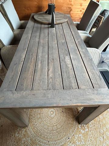 Rough-X dining tuintafel beschikbaar voor biedingen