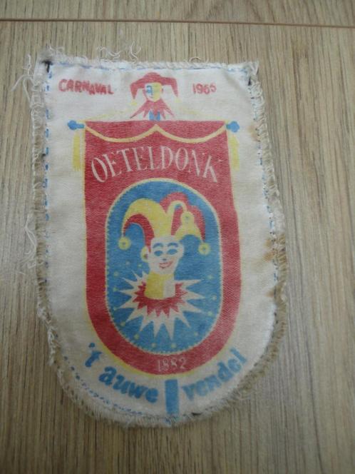 Origineel zeer oud carnaval embleem Oeteldonk 1965 Den Bosch, Hobby en Vrije tijd, Feestartikelen, Gebruikt, Versiering, Carnaval