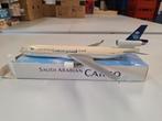(64) McDonnell Douglas MD-11 1:200 Saudi-Arabian, Hobby en Vrije tijd, Modelbouw | Vliegtuigen en Helikopters, Ophalen of Verzenden