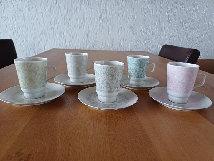 5 Mosa kop en schotels porselein 50-60 Jaren, Huis en Inrichting, Keuken | Servies, Gebruikt, Kop(pen) en/of Schotel(s), Overige stijlen