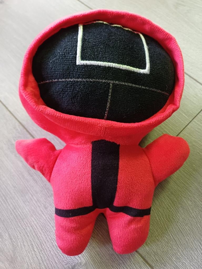 Squid Game knuffeltje +- 23 cm, Kinderen en Baby's, Speelgoed | Knuffels en Pluche, Ophalen of Verzenden, Zo goed als nieuw, Overige typen