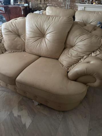 2 + 3 zit gratis beige kleur beschikbaar voor biedingen