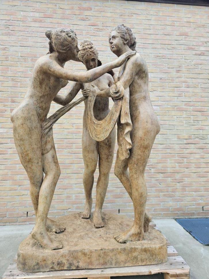 Bronzen TOPBEELD De drie Gratiën – Beeldschone godinnen !!!, Tuin en Terras, Tuinbeelden, Nieuw, Mensenbeeld, Overige materialen