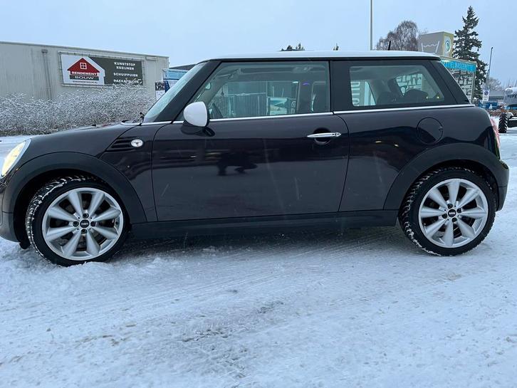 Mini Cooper 1.6 2013 bruin Navi, cruise, panodak, climate, Auto's, Mini, Particulier, Cooper, ABS, Airbags, Airconditioning, Bluetooth