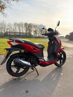 Zeer nette Sym Symphony RS geel kenteken nieuwstaat 2280km, Fietsen en Brommers, Scooters | SYM, Overige modellen, Ophalen of Verzenden