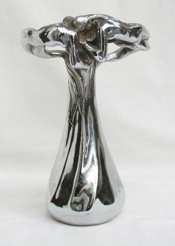 Verchroomd Bronzen Art Nouveau Vaas - Vojave Bruxelles. beschikbaar voor biedingen