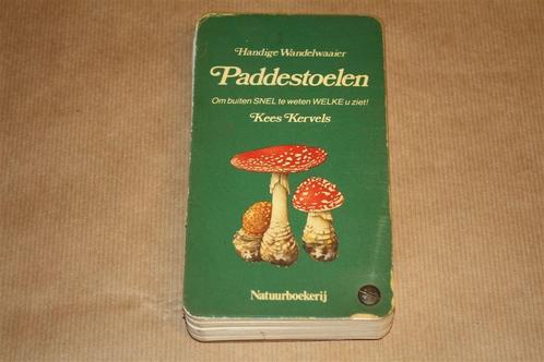 Handige wandelwaaier over paddestoelen., Boeken, Natuur, Gelezen, Ophalen of Verzenden