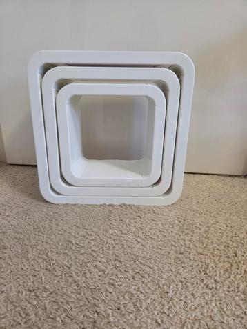 DURALINE  23 mm dik mdf WANDKUBUSSEN met afgeronde hoeken beschikbaar voor biedingen