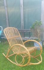 Superleuke vintage rotan schommelstoel, Ophalen of Verzenden