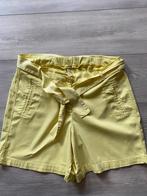 ZOZO korte broek maat M, Kleding | Dames, Maat 38/40 (M), Kort, Geel, Ophalen of Verzenden