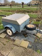 Bagagewagen met deksel-aanhanger-geredshapwagen, Ophalen