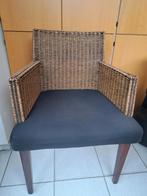 4 Riet Stoelen met Armleuning, Huis en Inrichting, Stoelen, Ophalen, Gebruikt, Bruin, Twee
