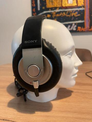 Sony MDR-XB700 hoofdtelefoon bedraad extra bass vintage beschikbaar voor biedingen