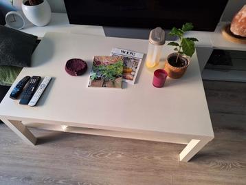 Salontafel beschikbaar voor biedingen