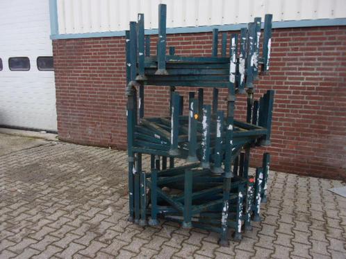 Stapelbokken stapelrek, vaste constructie 600 stuks, Doe-het-zelf en Verbouw, Metalen, Gebruikt, IJzer, Ophalen of Verzenden