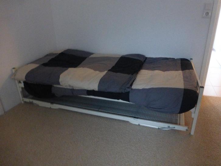 1-persoonsbed met onderschuifbed 80x190 cm, Huis en Inrichting, Slaapkamer | Bedden, Gebruikt, Eenpersoons, 80 cm, 190 cm of minder