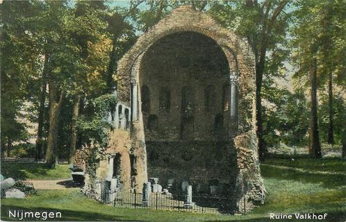 (386-267-041) Nijmegen Ruine Valkhof, Verzamelen, Ansichtkaarten | Nederland, Gelderland, Verzenden