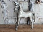 Vintage houtsnijwerk paard - zilver kleurig, Antiek en Kunst, Kunst | Beelden en Houtsnijwerken, Ophalen of Verzenden