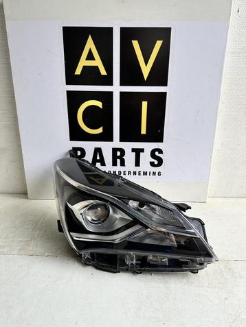 Koplamp Toyota Yaris III 3 Facelift  H7 rechts  beschikbaar voor biedingen