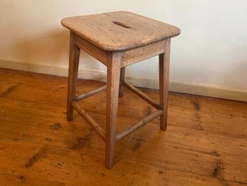 Mooie eiken Kruk Bankje Bijzettafeltje Frans beschikbaar voor biedingen