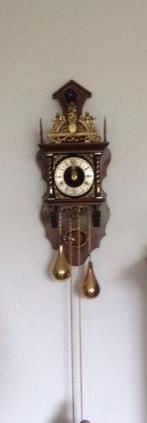 antike klok warming dutch zaanse atlaswand klok, Antiek en Kunst, Antiek | Klokken, Ophalen of Verzenden