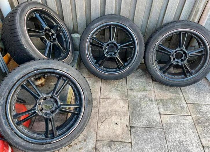Complete set van 4 winterbanden 215/40/r17, Motoren, Tuning en Styling, Ophalen