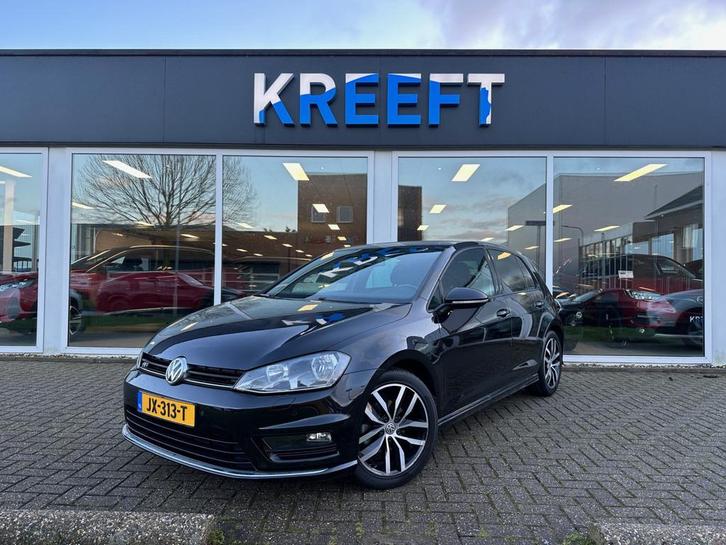 Volkswagen Golf 1.2 TSI Highline R-Line (bj 2016), Auto's, Volkswagen, Bedrijf, Te koop, Golf, ABS, Achteruitrijcamera, Airbags