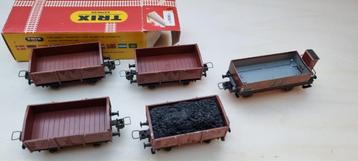 Trix Express 5 goederenwagons  beschikbaar voor biedingen