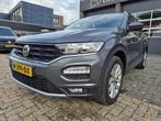 Volkswagen T-Roc 1.5 TSI Style Business, Stof, 4 cilinders, 150 pk, Bedrijf