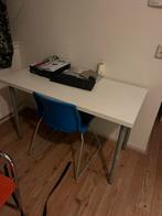 IKEA Bureau met Stoel, Huis en Inrichting, Tafelonderdelen, Kunststof, Gebruikt, 100 tot 150 cm, Tafelblad