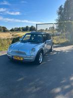 Mini 1.6 16V Cooper 2001 Grijs, Auto's, Mini, Voorwielaandrijving, 1025 kg, 15 km/l, Zwart
