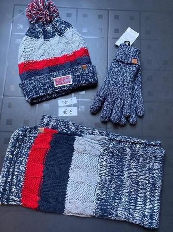 NIEUW-Sarlini winterset:sjaal/muts/handsch-one size(110-128) beschikbaar voor biedingen