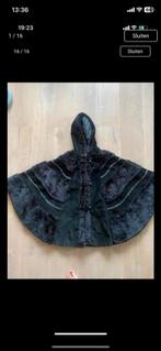 Cape kippie one size suede lammycoat, Kleding | Dames, Jassen | Winter, Maat 38/40 (M), Zwart, Kippie, Ophalen of Verzenden