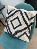 decorative cushion/pillow H&M home, Ophalen of Verzenden, Zo goed als nieuw, Beige, Vierkant