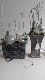 2 kerstpotten, Huis en Inrichting, Woonaccessoires | Vazen, Steen, Overige kleuren, Ophalen of Verzenden, Zo goed als nieuw