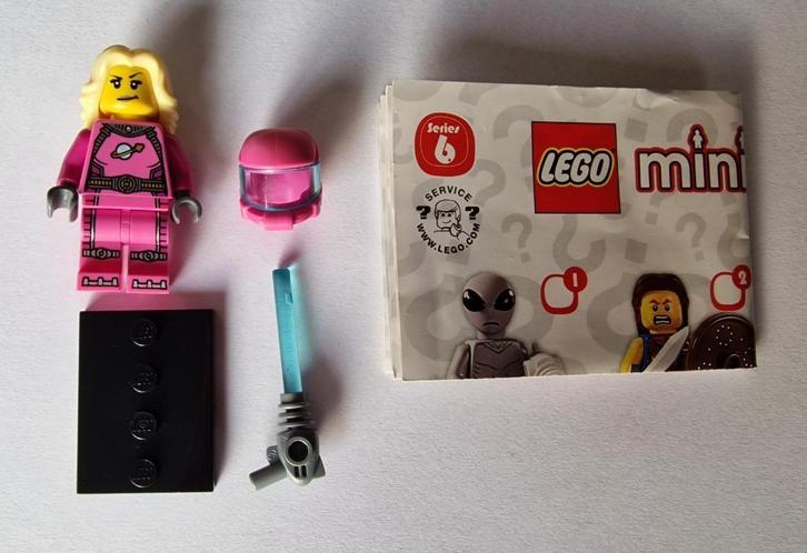 Lego 8827 Minifigures Serie 6 Intergalactic Girl, Kinderen en Baby's, Speelgoed | Duplo en Lego, Gebruikt, Lego, Complete set