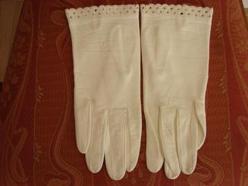 Nieuwe vintage mt 8.5 dunne leren (bruid) handschoenen beschikbaar voor biedingen