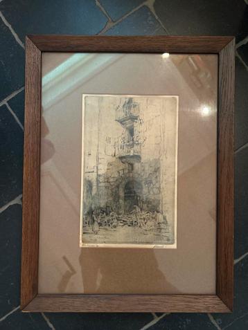 Oude ets in lijst beschikbaar voor biedingen