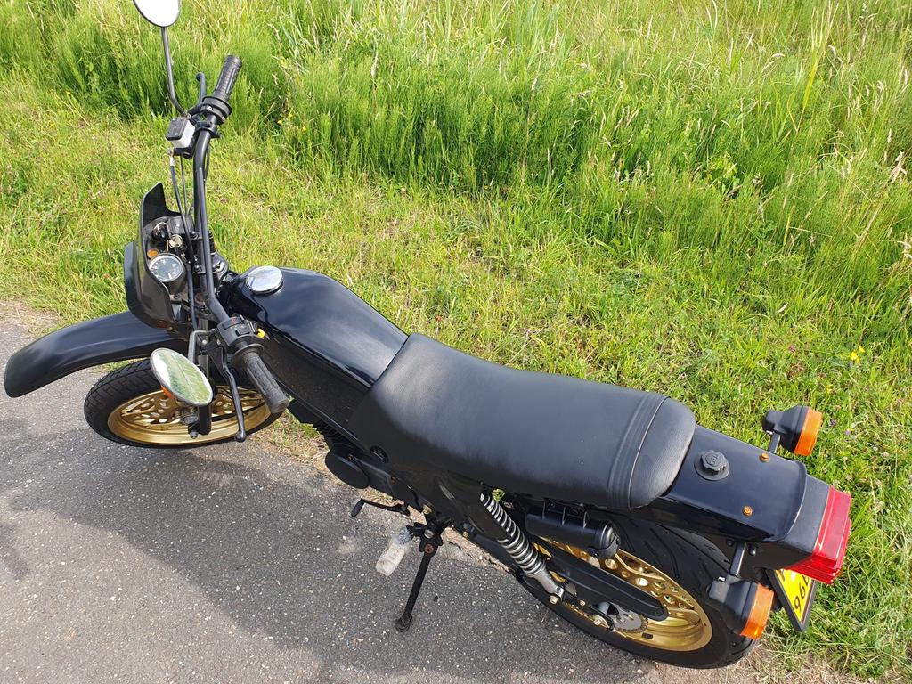 Unieke Honda MT 50 - Volledig gerestaureerd en opgebouwd, Fietsen en Brommers, Brommers | Honda, Ophalen, Zo goed als nieuw, Maximaal 45 km/u