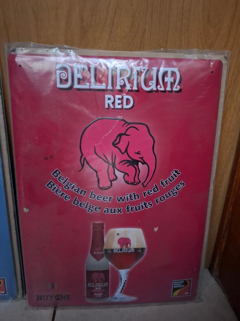 Reclamebord Delirium Red bier nieuw in originele verpakking, Ophalen of Verzenden, Nieuw, Reclamebord, Plaat of Schild, Overige merken