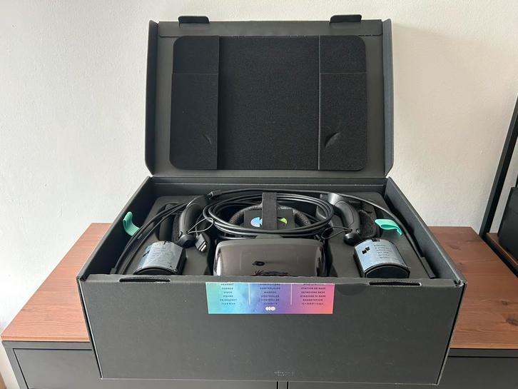 Valve Index VR Headset incl controllers en base stations, Spelcomputers en Games, Virtual Reality, Zo goed als nieuw, Pc, Ophalen of Verzenden
