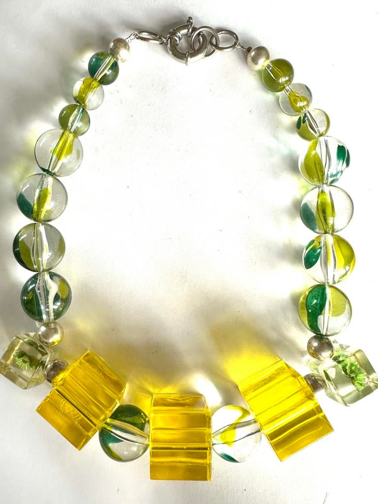 Statement lucite /acryl ketting, Verzenden, Zo goed als nieuw, Geel, Overige materialen