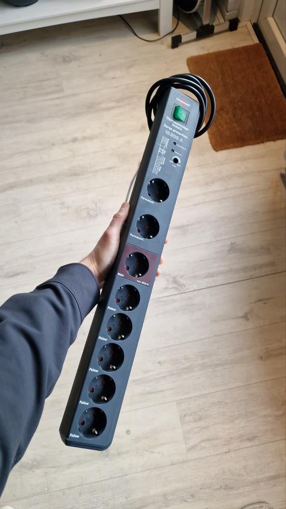 Brennenstuhl stekkerdoos met overspanningsbeveiliging, Onbekend, Ophalen of Verzenden, Zo goed als nieuw, Onbekend