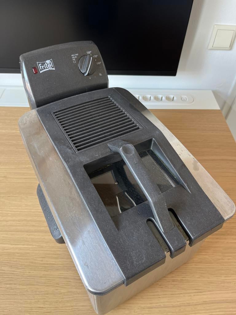 Fritel friteuse, 4 liter of meer, Ophalen, Gebruikt, Uitneembare binnenpan