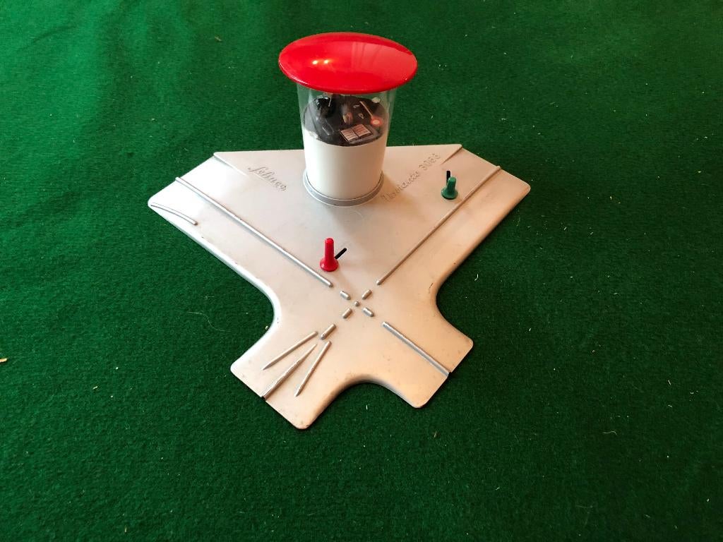 Schuco Varianto Kruising met Verkeersagent (3066), Ophalen of Verzenden