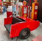 Bank / Canapé gemaakt van een  Ford Mustang uit 1965, Ophalen, Zo goed als nieuw, Reclamebord