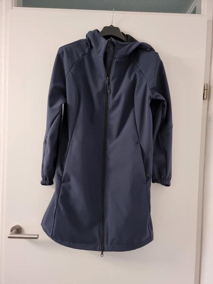 Donkerblauwe damesjas., Kleding | Dames, Jassen | Zomer, Nieuw, Maat 42/44 (L), Blauw, Ophalen of Verzenden